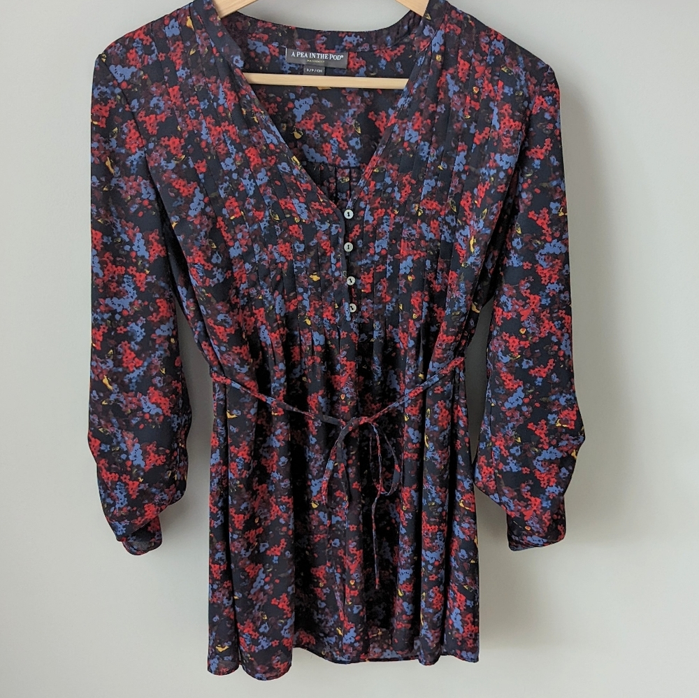 A Pea in the Pod Floral Pattern Blouse